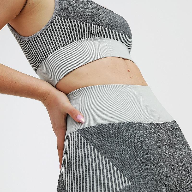 Seamless Breathable Yoga Set